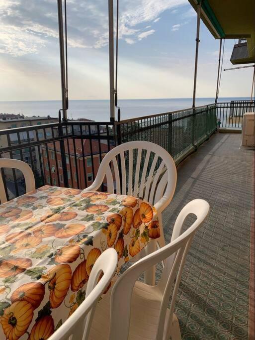 Vista Mare Con Ogni Comfort Varazze Esterno foto